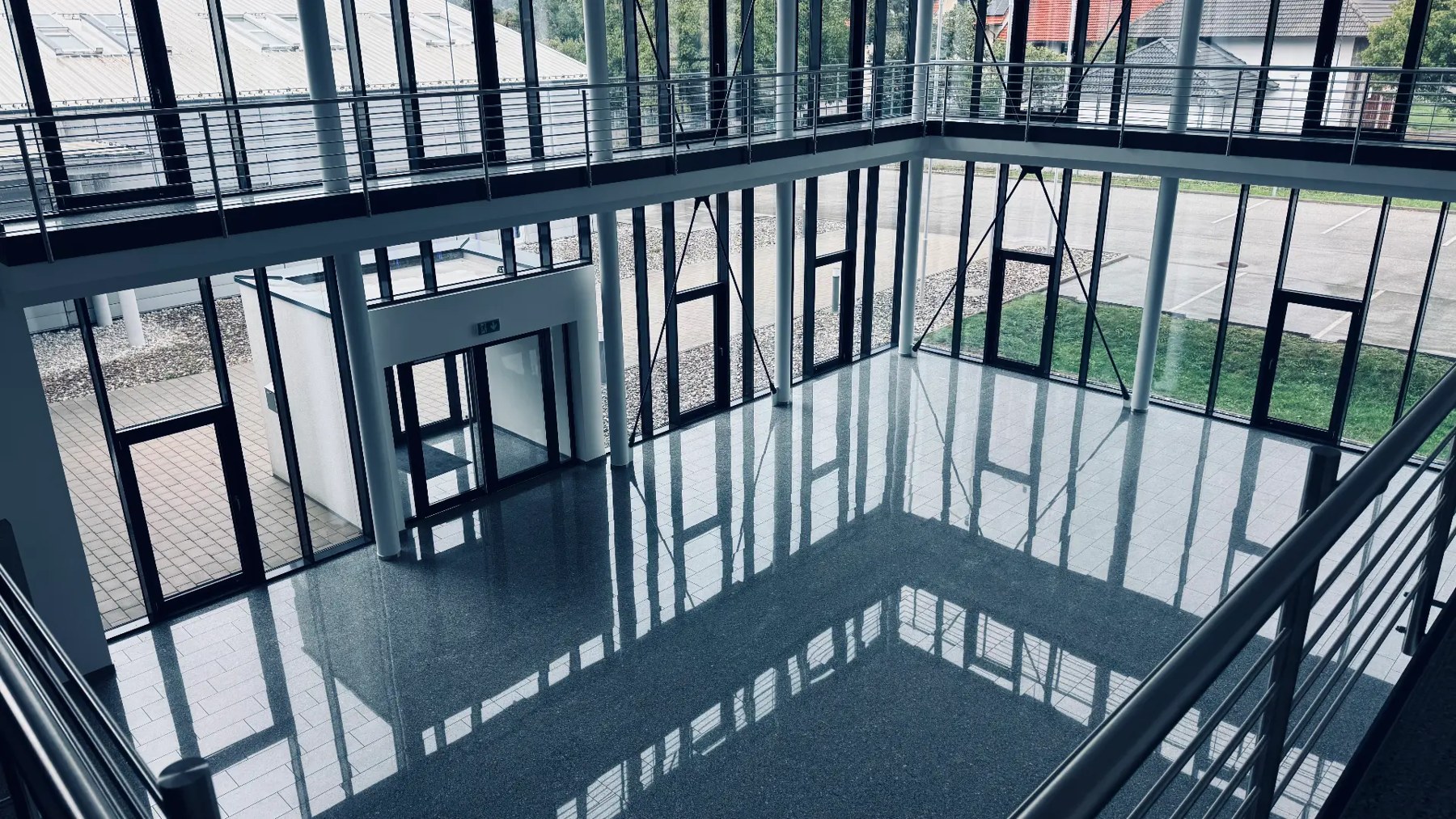 Galerie & Eingangsbereich